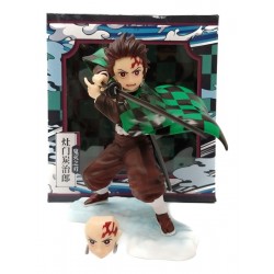 Kimetsu No Yaiba Demon Slayer Tanjiro Kamado Figura En Caja (Entrega Inmediata)