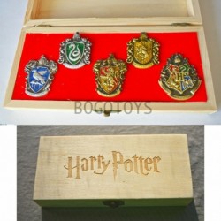 Harry Potter Set De Lujo Pines Escudos Broches Caja Madera