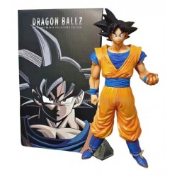 Dragon Ball Z Goku Con Esfera 4 Figura En Caja