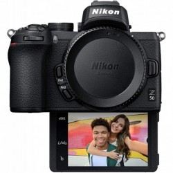 Cámara Digital Nikon Z50 Compact Mirrorless Flip Under S 1 (Importación USA)
