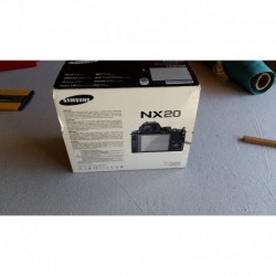 Cámara Digital samsung NX20 20.3 MP SLR 3.0-Inch LCD Black (Importación USA)