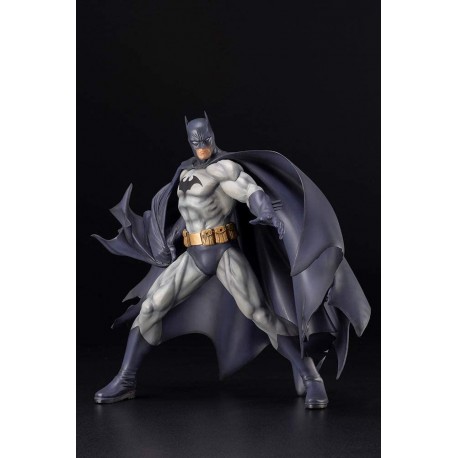 Action Figure DC Kotobukiya Comics Batman Hush Renewal Package Version ArtFX Statue Multicolor