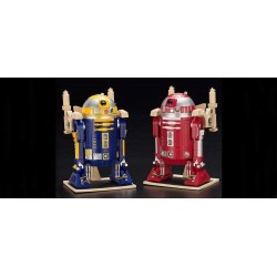 Action Figure Star Wars Kotobukiya Celebration Exclusive R2-R9 and R2-B1 - 1/10 Scale Pre-Painted Model Kit Artfx+